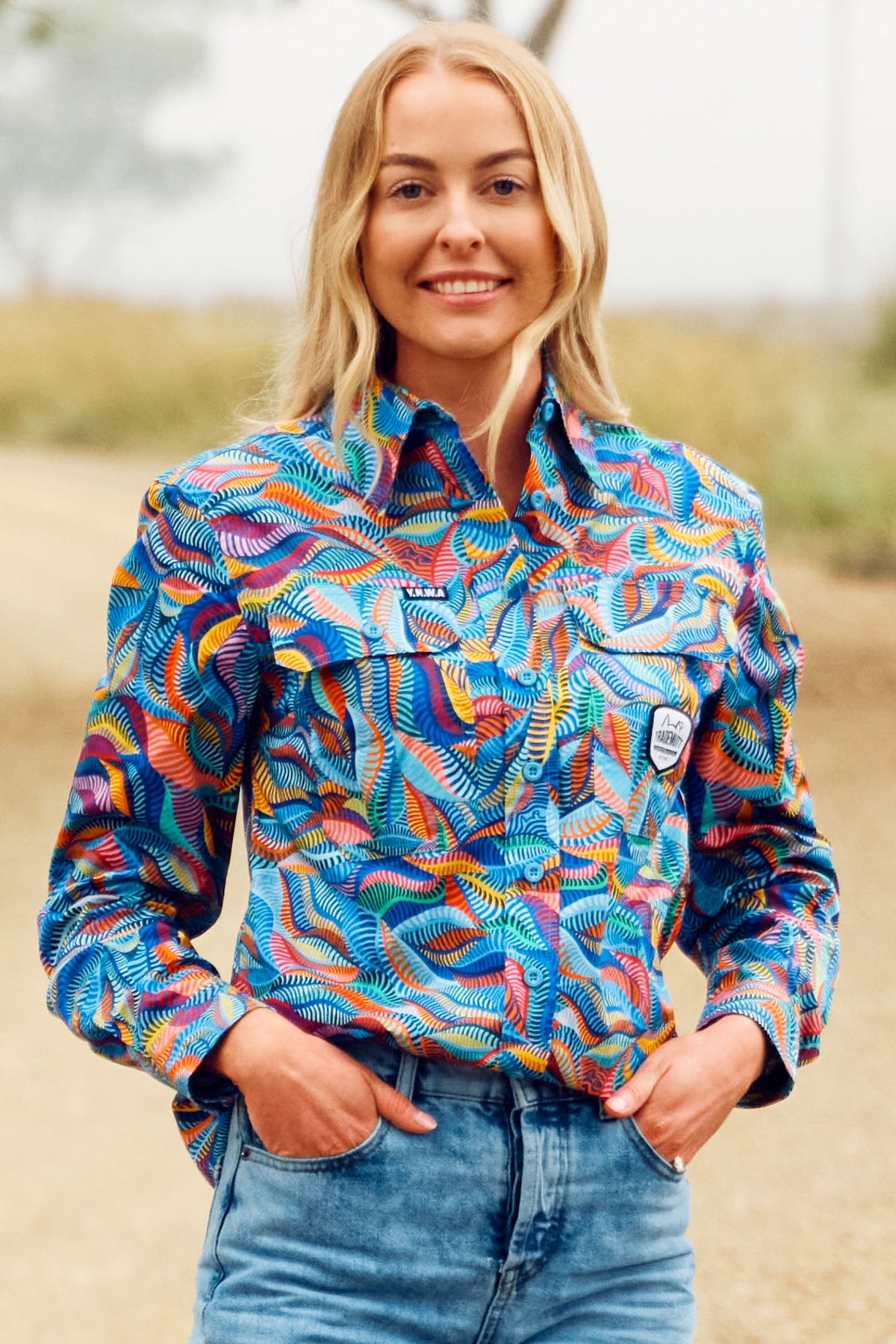 TradeMutt Womens Snazzy Full Button Shirt