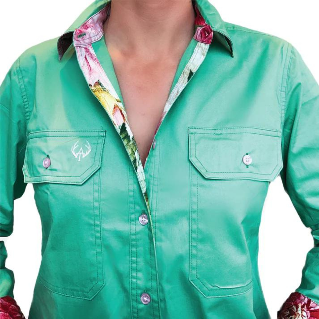 Antola Trading Womens Simone Shirt - Light Green/Floral Print