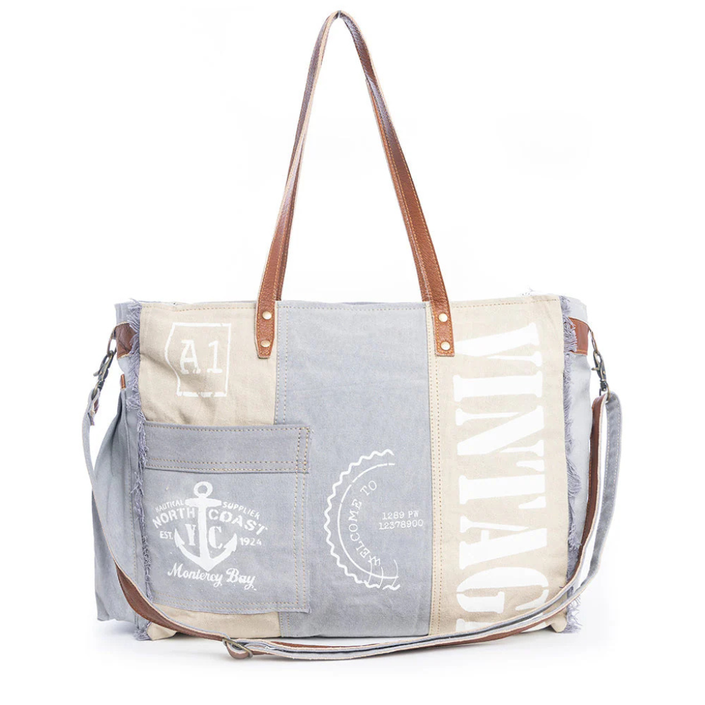 Queen Creek Weekender Bag - Sky Blue
