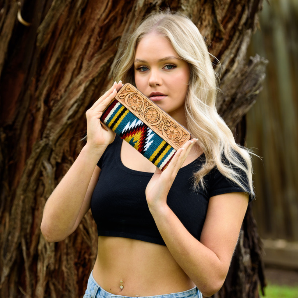 Saddle Blanket Zippered Wallet - Tan Tooled Leather