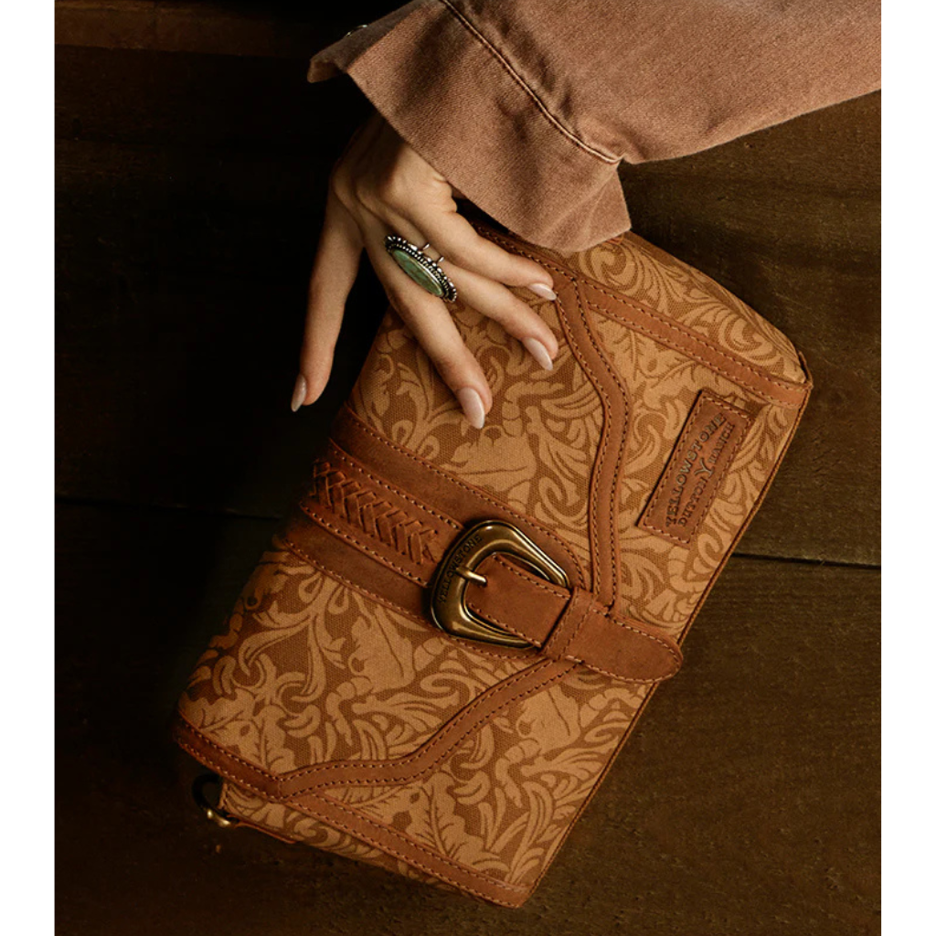 Yellowstone Maverick Sky Crossbody Bag - Amber